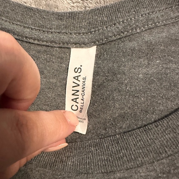 Mom of Boys tee-size XL - Picture 2 of 4